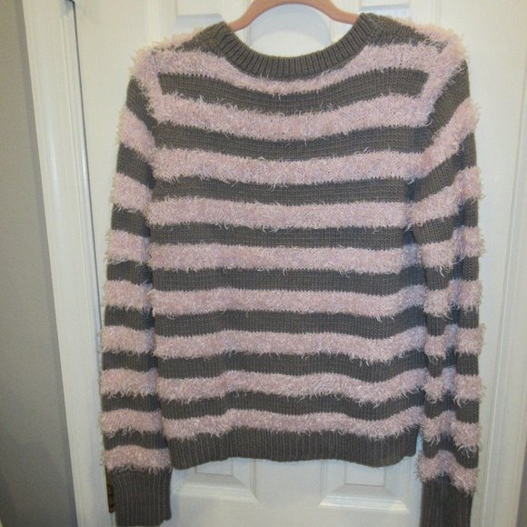 women's sweater - Picture 2 of 2